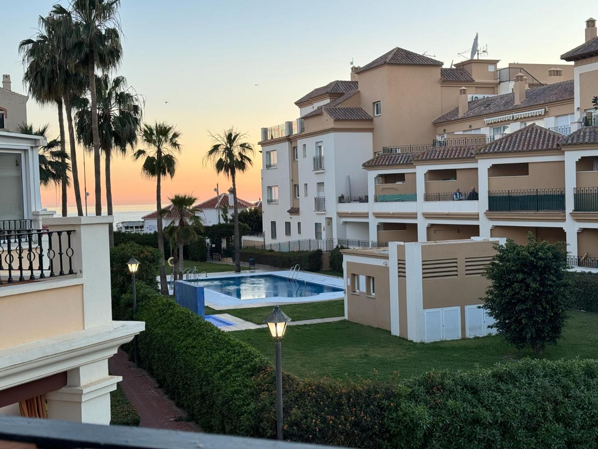 Strandnaera Boende I Torrox Costa Exterior foto