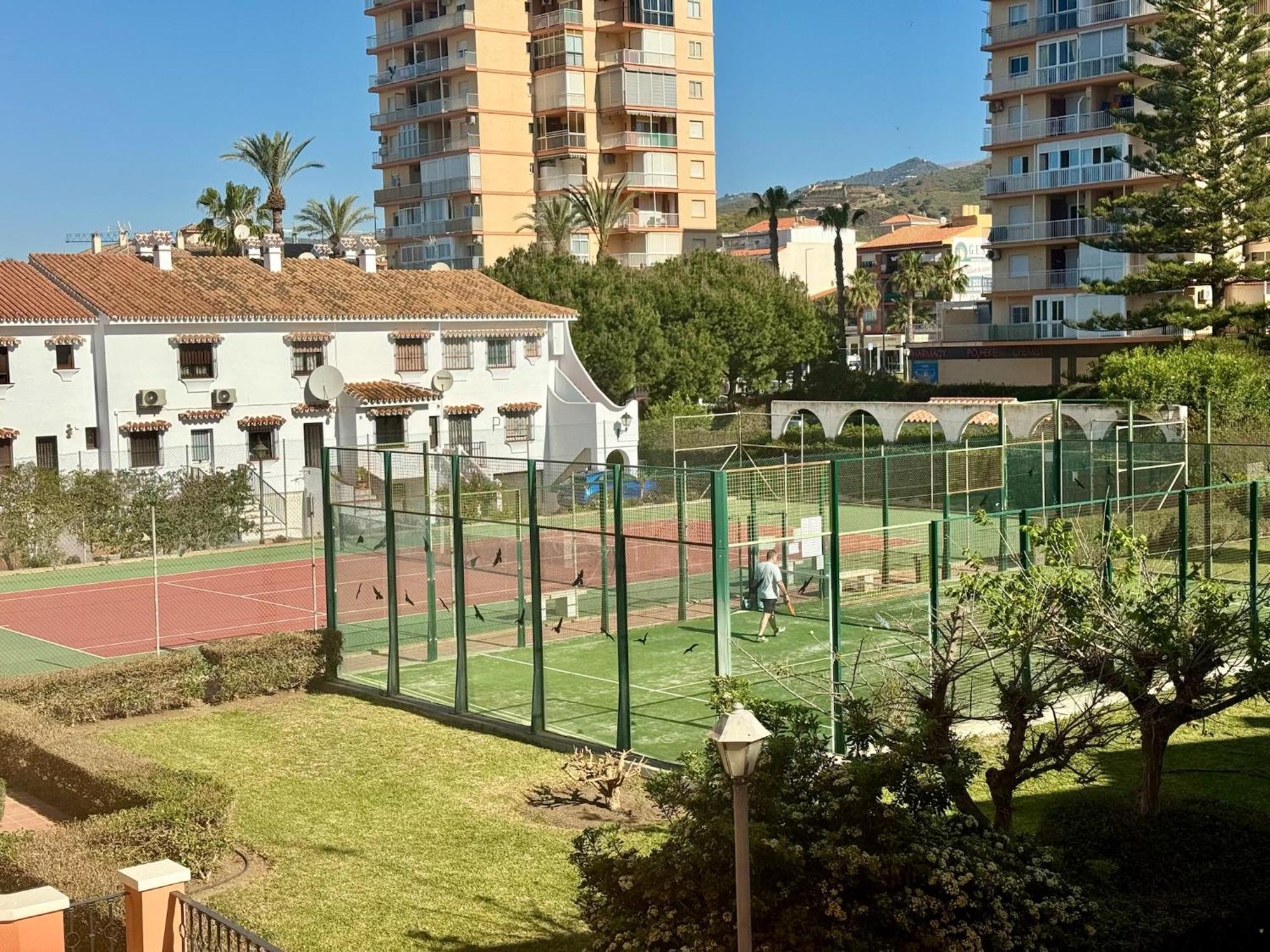 Strandnaera Boende I Torrox Costa Exterior foto